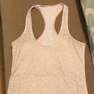 Lululemon workout top